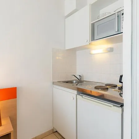 Appart’city Aix En Provence – La Duranne